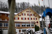 Mit der «Aesch» in Walchwil schliesst Ende Jahr ein weiteres Restaurant, das mit dem «Goldenen Fisch» ausgezeichnet ist. (Bild: Stefan Kaiser)