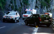 Die Rettungskräfte im Einsatz. (Bild: Geri Holdener, Bote der Urschweiz)