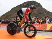 Fabian Cancellara nimmt seine Olympia-Goldfahrt von Rio in Angriff. (Archivbild) (Bild: KEYSTONE/PETER KLAUNZER)