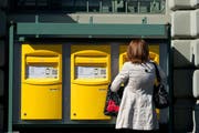 Wer einen Brief ans Christkind einwirft, erhält auch eine Antwort. (Bild: Dominik Wunderli / Neue LZ)