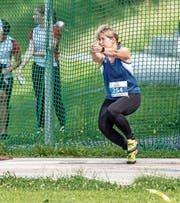Mit dem Hammer Schweizer Extraklasse: Nicole Zihlmann. (Bild: Hanspeter Roos (Luzern, 11. Juni 2017))