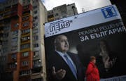 Die Parlamentswahlen finden am 26. März statt. Ein Wahlplakat für Boyko Borisov der GERB-Partei in Sofia. (Bild: KEYSTONE)