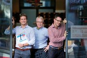 Wünschen sich längere Öffnungszeiten (von links): Simon Rohrer, Urs Schwerzmann und Patrick Mollet. (Bild Stefan Kaiser)