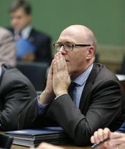 CVP-Parteipräsident Martin Pfister: «Wir sind bereit, zu harten, drastischen Massnahmen.» (Bild Stefan Kaiser)