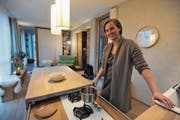 Tanja Schindlers platzsparende Küche. (Bild: Urs Hanhart (Altdorf, 22. 1. 18))