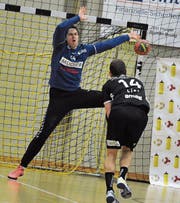 Fordert von seinen Mitspielern mehr Leistungskonstanz: Torhüter Christian Amrein, hier im Cupspiel gegen Pfadi Winterthur. (Bild: Urs Hanhart (Altdorf, 18. Oktober 2017))