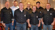 Der Vorstand der Freiwilligen Feuerwehr Flüelen; von links: Ralf Arnold, Pascal Arnold (neu), Patrik Müller, Richi Stadler, Jost Walker, Samuel Käslin und Lukas Walker. (Bild: Georg Epp (Flüelen, 3. Februar 2018))