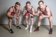 Drei Grosswanger kämpfen für die Willisauer Lions (von links): Stefan Reichmuth, Timon Zeder und Andreas Reichmuth wollen ihren Teil zum nächsten Meistertitel der Luzerner Hinterländer beitragen. (Bild: Nadia Schärli (Willisau, 28. November 2017))