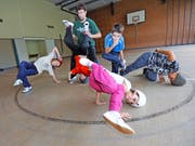 Der Ferien(s)pass ist in Uri seit vielen Jahren beliebt. Bild: Urs Hanhart (Altdorf, 12. Oktober 2012)