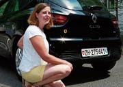 Petra Bissig: «Die Urner sagen, das Schönste an meinem Auto sei der Aufkleber.» (Bild: zf (Altdorf, 21. Juli 2017)