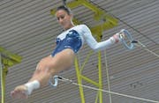 Sandra Garibay vom BTV Luzern an den Schaukelringen. (Bild: Marianne Baschung (Malters, 6. Juni 2017))