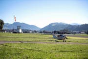 Der Flugplatz Kägiswil gilt ab nächstem Jahr offiziell nicht mehr als Militär-, sondern als Zivilflugplatz. (Bild Corinne Glanzmann)