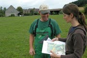 Von einer guten Beratung profitieren die Natur und die Landwirte. (Bild: PD / Markus Jenny)