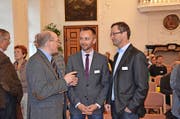 Stiftsarchivar Rolf De Kegel, der Historiker Nicolas Disch und der Historiker und Nidwaldner Nationalrat Peter Keller (von links)referierten zu den Geschehnissen in Engelberg um 1815. (Bild Martin Uebelhart)