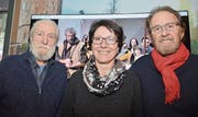 Von links: Paul Murer (Tell 1971), Barbara Bär, Regierungsrätin und Präsidentin der Tellspiel- und Theatergesellschaft Altdorf, und Ernst Gunti (Tell zwischen 1976 und 1991). (Bild: PD (Altdorf, 11. März 2018))