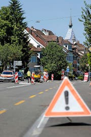 Die Stützmauer an der Isenthalerstrasse muss verankert werden. (Symbolbild) (Bild: Stefan Kaiser / Neue ZZ)