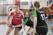 Die Stanserin Nadja Fellmann erzielt sieben Tore, für den Sieg reicht es dennoch nicht. (Bild: Pius Amrein (Stans, 27. Mai 2017))