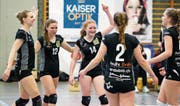 Grund zur Freude für das Steinhauser Team mit Jessica Rügge, Alaia Adler, Sarah Elena Strübin, Lisa Adler und Michaela Nussbaumer (von links). (Bild: Stefan Kaiser (Steinhausen, 24. Februar 2018))