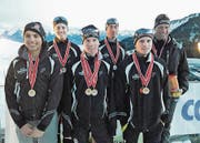 Erfolgreich und medaillengeschmückt kehrten die Urner Athleten aus Obwalden zurück. (Bild: PD (Langis, 6. Januar 2018))