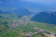Das Tourismusgesetz soll mehr Gäste in die Region bringen. Blick vom Buochserhorn nach Stans und Stansstad. (Bild: Markus von Rotz / Neue NZ)
