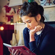 E-Book – eine ganze Bibliothek in der Hand, jetzt auch mit grösserem Display. (Bild: Getty)