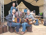 Das Ländlertrio St. Jakob aus Ennetmoos. (Bild: Kurt Liembd/NZ)