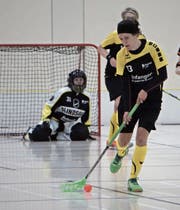 Wurde in der Cuppartie gegen Chur zur Urner Spielerin des Abends gewählt: Regula Arnold (am Ball). (Bild: PD (Altdorf, 22. Oktober 2017))