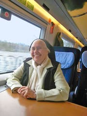 Schwester Irmgard fährt nach dem Besuch eines Frauengefängnisses zurück in die Schweiz. (Bilder Norbert Kiechler)