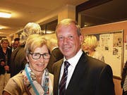 Gemeindepräsident Remo Zberg mit seiner Frau Lisbeth. (Bild: Kurt Liembd (Hergiswil, 28. Juni 2017))