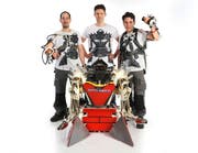 Das Team um Rob Knight (links) mit dem «Obwalden Overlord». Bild: PD
