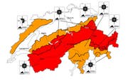 Die Gefahrenkarte von Sonntag, 8 Uhr: In den orange markierten Teilen herrscht erhebliche Lawinengefahr, in den roten gar grosse Lawinengefahr. (Bild: Screenshot slf.ch)