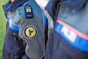 Hat Polizist X ungestraft Arbeitszeiten manipuliert? Und wurde er dabei gedeckt? Eine Untersuchung soll Klarheit schaffen. (Bild: Keystone/Alexandra Wey)