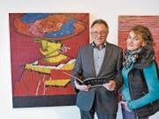 Unter dem Titel "Poesie" treten Carmen Annen Bonati und ihr Ehmann Bruno Annen mit Bildern und Gedichten in der Ermitage gemeinsam auf. (Bild: Romano Cuonz (Beckenried, 3. November 2017))
