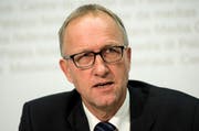 Der Zuger Finanzdirektor Peter Hegglin steht in der Kritik. (Bild: Keystone)