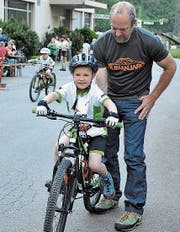 Die Kleinsten werden behutsam in die Geheimnisse des Radsports eingeführt. (Bild: Josef Mulle)