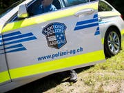 Der Vater der vermissten Kinder liess sich an seinem Wohnort im Aargau festnehmen. (Symbolbild) (Bild: KEYSTONE/ENNIO LEANZA)