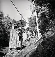 Der Stehlift von der Liegewiese des Hotels Fürigen zum Vierwaldstättersee war ein Unikat. (Bild: Leonard von Matt)