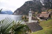 Ein Blick auf das Dorf Bauen. (Bild: Urs Hanhart)