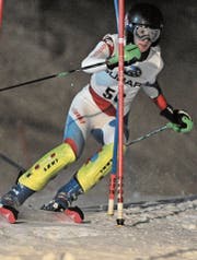 Der 18-jährige Andreas Schuler auf seiner Fahrt zum Sieg. (Bild: Urs Hanhart (Andermatt, 26. Dezember 2017))