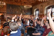 Die Mitglieder der neuen jglp-Partei bei der Gründungsveranstaltung im Ratssaal in Luzern. (Bild: pd)