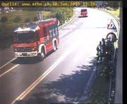 Die Feuerwehr untersucht die Anlagen. (Bild: afbn.ch)