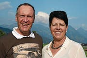 Jürg Sterchi mit Yvonne von Deschwanden. (Bild: Robert Hess/NZ, Buochs, 23. September)