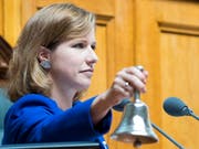 Nationalratspräsidentin Christa Markwalder (FDP/BE) leitet die Beratungen zur Reform der Altersvorsorge. Diese dauern den ganzen Tag. (Bild: KEYSTONE/ANTHONY ANEX)
