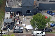 Das Areal des Nachtclubs Pulse am Tag nachdem Anschlag. (Bild: Keystone/AP/Red Huber)