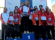 Strahlende Gesichter bei den jungen Bestplatzierten. (Bild: Geri Holdener, Bote der Urschweiz)