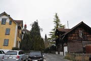 Das Dillier-Haus (links) und die alte Kupferschmiede. (Bild: Philipp Unterschütz (Sarnen, 7. Februar 2018))