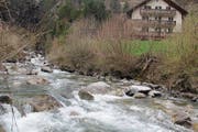 Wer das Wasser des Alpbachs nutzen kann, muss sich noch in diesem Jahr entscheiden. (Bild: Paul Gwerder (Erstfeld, 21. März 2017))