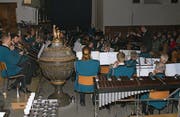 Die Musikgesellschaft Alpnach an ihrem Konzert. (Bild: Primus Camenzind (Alpnach, 10. Dezember 2017))