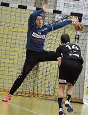 Altdorf-Goalie Christian Amrein hat seine Krankheit überwunden. (Bild: Urs Hanhart (Altdorf, 18. Oktober 2017))