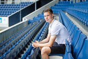 Cedric Itten blickt in eine viel versprechende Zukunft. «Er wird eine Bereicherung für unser Spiel sein», sagt FCL-Sportkoordinator Remo Gaugler. (Bild Manuela Jans-Koch)